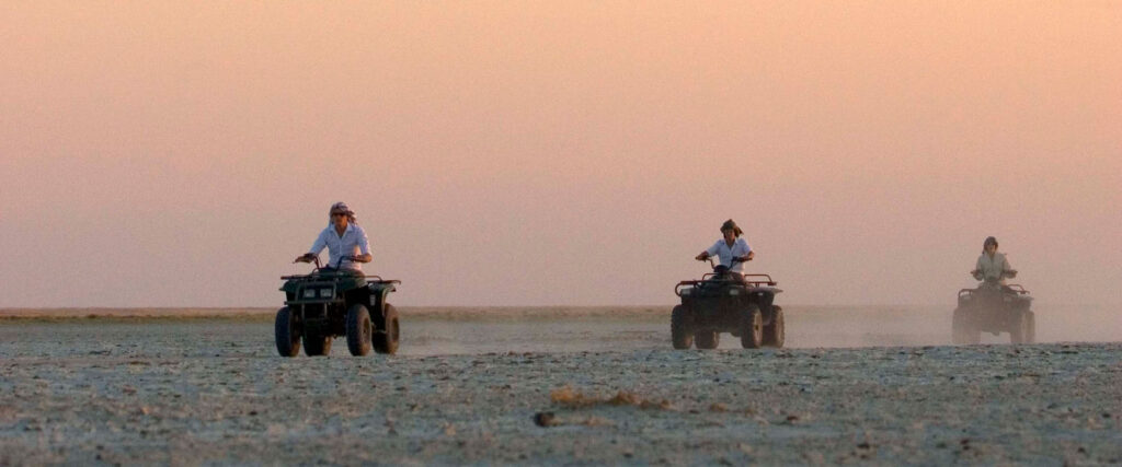 mak luxury botswana safaris quadbikessunset 1