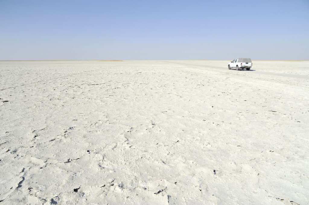b014 makgadikgadi pan makgadikgadi pan