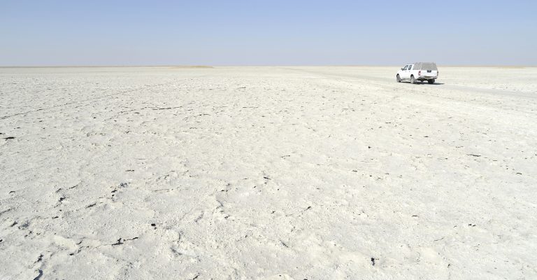 b014 makgadikgadi pan makgadikgadi pan